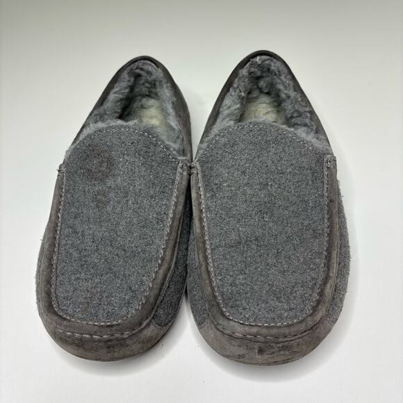 Ugg Mens Wool Felt, Suede, Sheepskin Gray Slip On Ascot Slippers 10 main image 7